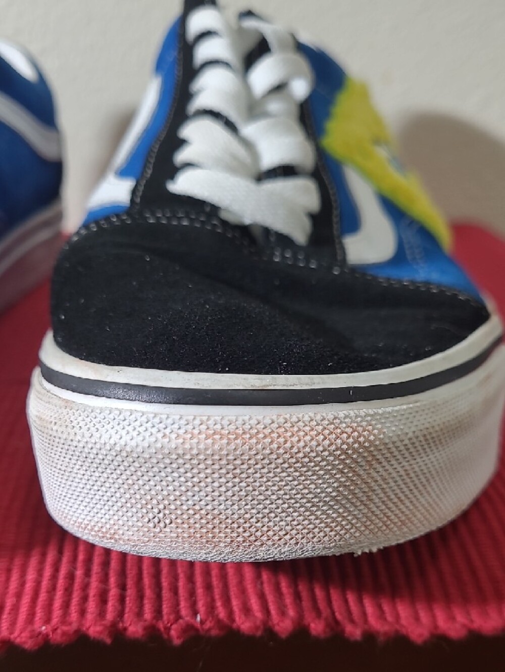 Vans Black and Blue Mens Sneakers with Yellow Character Spongebob Patch - Picture 10 of 16